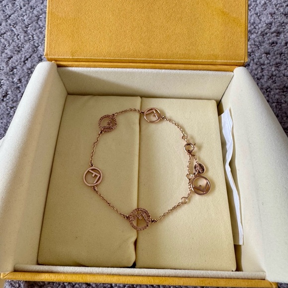 Fendi F Is Fendi Bracelet - Picture 1 of 4